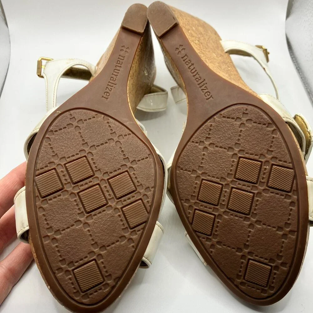 Naturalizer Sandals Leather White Cork 3.5 inch heel New Size 9 Like New